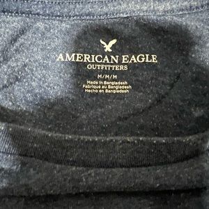 American Eagle t shirt